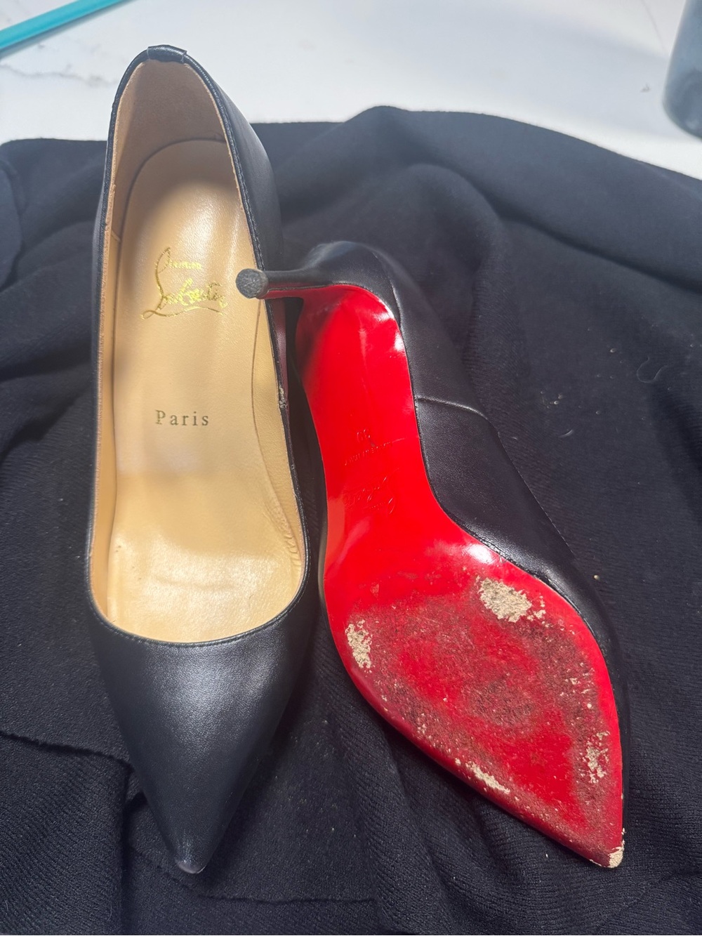 Christian Louboutin. 100cm. Size 39.